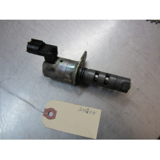 24Q118 Variable Valve Timing Solenoid From 2001 Toyota Celica GT 1.8